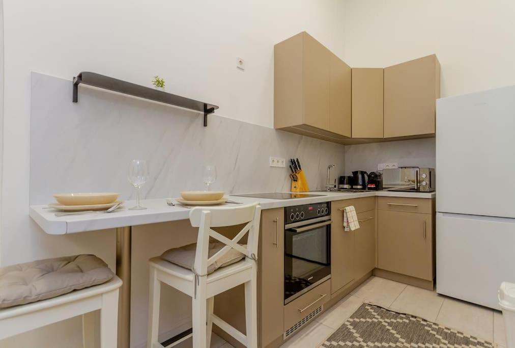 Apartmento Albero Di Acacia By Nw 布达佩斯 外观 照片